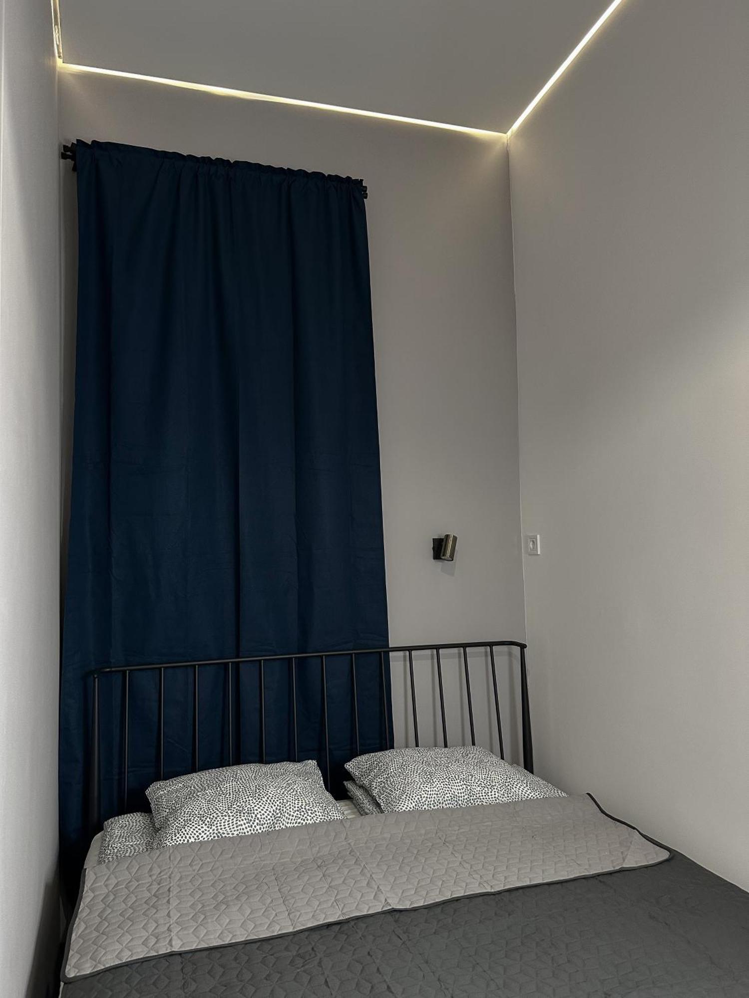 Ya House Aparthotel Boedapest Kamer foto