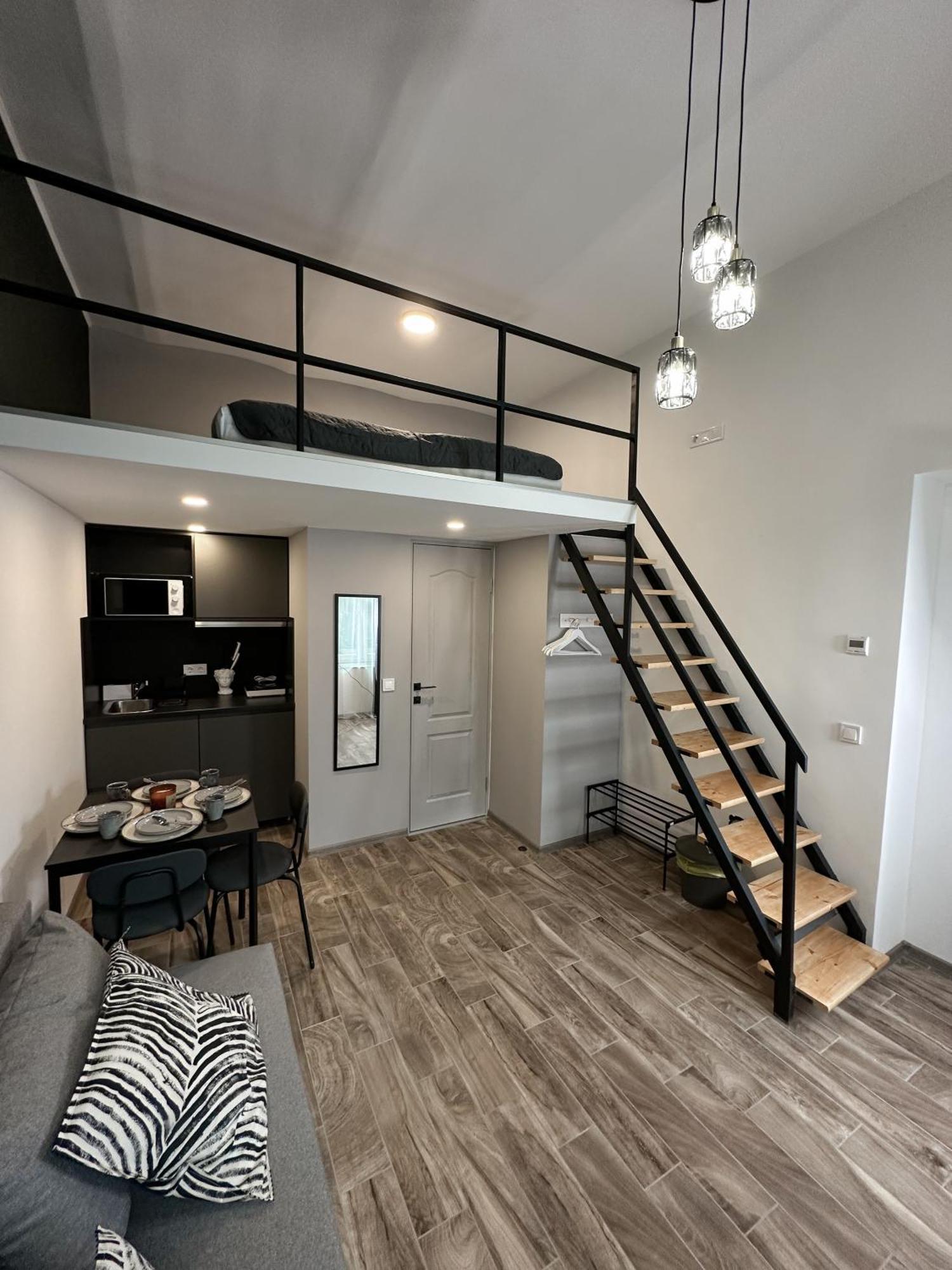 Ya House Aparthotel Boedapest Buitenkant foto